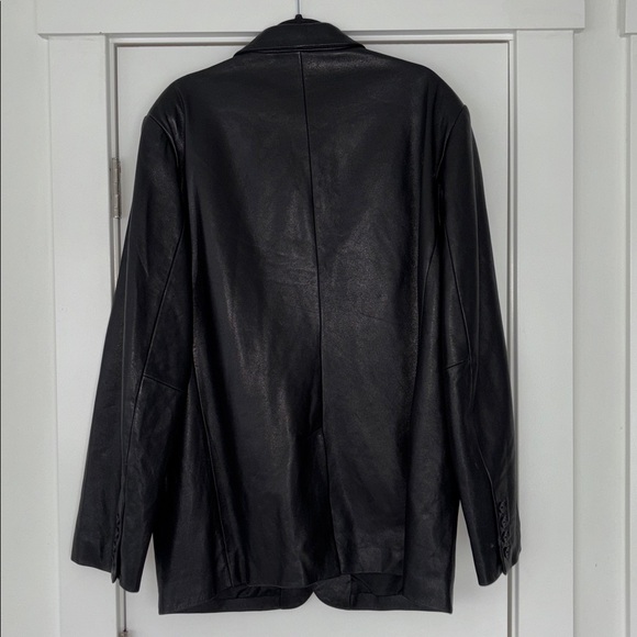 EXPRESS Regular fit leather blazer in Black - Picture 4 of 6